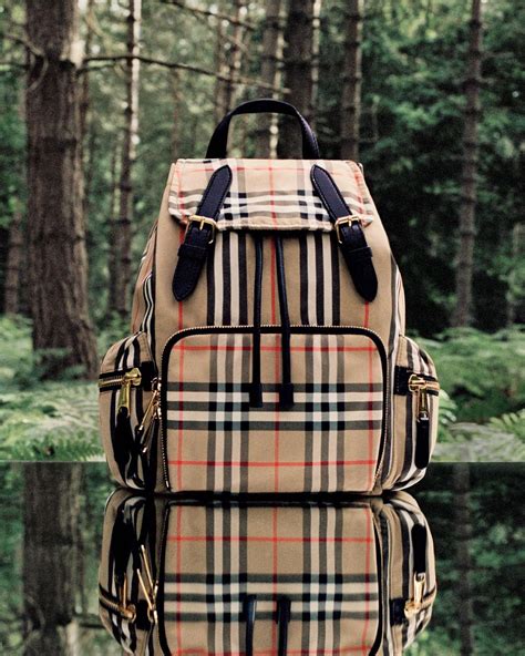 xadrez burberry|Xadrez Burberry: a história por trás de uma das estampas.